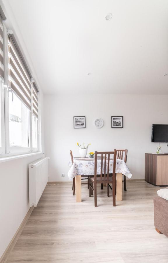Hallera Street Apartment กดัญสก์ ภายนอก รูปภาพ