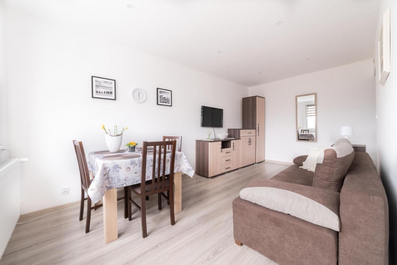 Hallera Street Apartment กดัญสก์ ภายนอก รูปภาพ